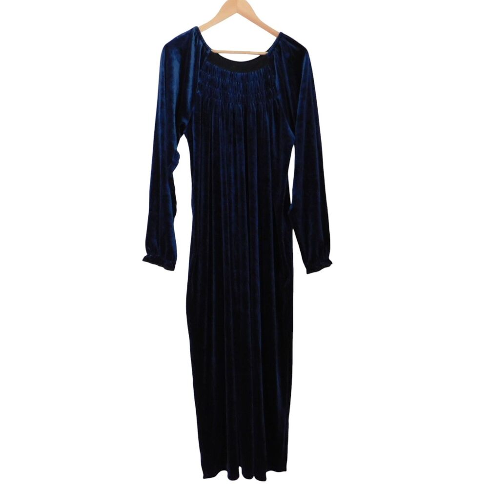 NEW Ella Simone Womens Long Velour Nightgown Long Sleeves‎ Size 2X